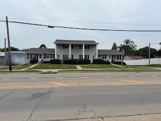 314 N Schuyler St, Lena, IL 61048