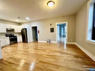 2427 Lemoine Ave Unit North, Fort Lee, NJ 07024