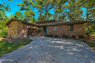 35 Calabash Dr, Carolina Shores, NC 28467