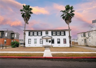 638 Glazebrook St, Corpus Christi, TX 78404