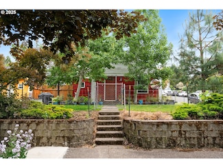 2795 Potter St, Eugene, OR 97405