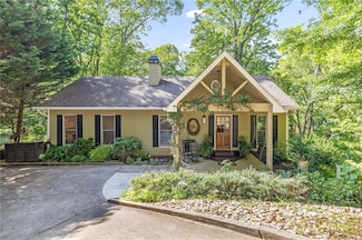 765 Circle Dr, Gainesville, GA 30501