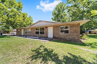 6117 NW 23rd Terrace, Gainesville, FL 32653