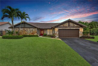 10949 NW 1st Manor, Coral Springs, FL 33071