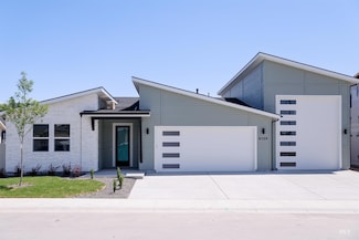 6200 S Binky Ave, Kuna, ID 83642