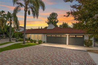 1212 W Sunset Dr, Redlands, CA 92373