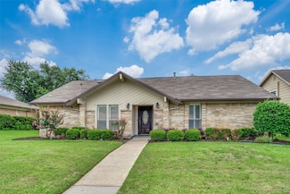 2622 Fallcreek Dr, Carrollton, TX 75006