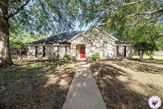 6102 Deerfield Dr, Texarkana, TX 75503