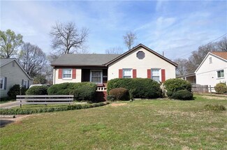 3800 Haven Dr, Charlotte, NC 28209