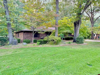 1272 Pebblecreek Dr, Mountain Home, AR 72653