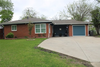 2821 W Fuller Ave, Fort Worth, TX 76133