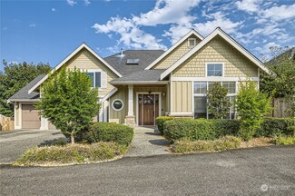 16042 SE 45th Place, Bellevue, WA 98006