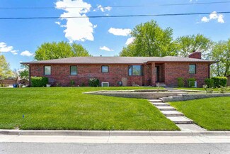 301 E Janet Ave, Clearwater, KS 67026
