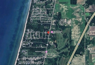 7230 Maple St, South Haven, MI 49090
