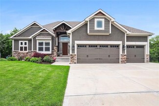 14550 Summit Ridge, Parkville, MO 64152