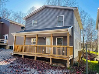 104 Carter Ln, Barrackville, WV 26559