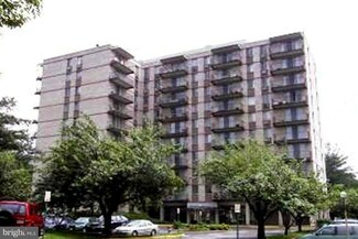3245 Rio Dr Unit 215, Baileys Crossroads, VA 22041