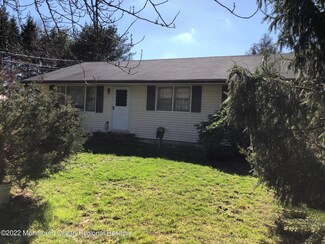 57 Vanderveer Rd, Freehold, NJ 07728