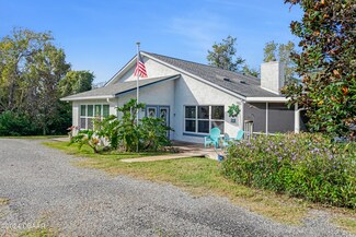 32 Gracie Rd, Debary, FL 32713