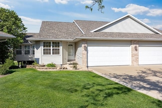 4120 Water Point Ct SW Unit 4120, Cedar Rapids, IA 52404