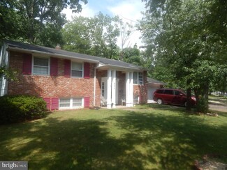 892 W Somerdale Rd, Somerdale, NJ 08083
