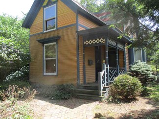 618 Leland Ave, South Bend, IN 46616
