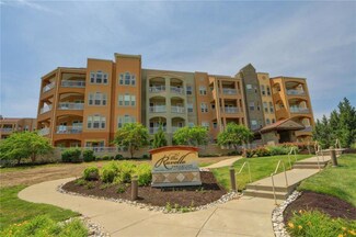 3810 N Mulberry Dr, Kansas City, MO 64116