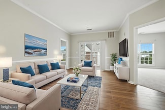 2805 Forest Run Dr Unit 404, District Heights, MD 20747