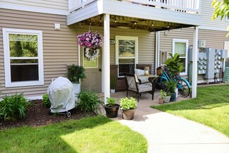 6026 E Fieldstone Hills Dr SE, Caledonia, MI 49316