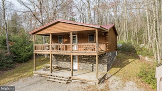 400 Bear Dr E, Oakland, MD 21550