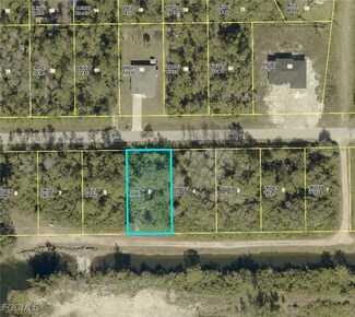 181 Ocean Park Dr, Lehigh Acres, FL 33972