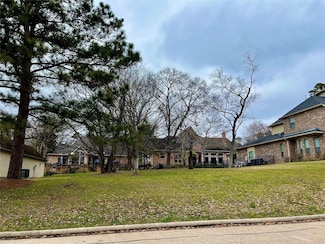 258 Edgewood, Montgomery, TX 77356