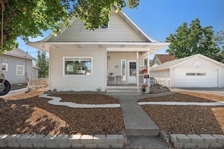 2415 N Lincoln St, Spokane, WA 99205