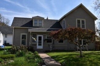 577 E Kinder St, Richland Center, WI 53581