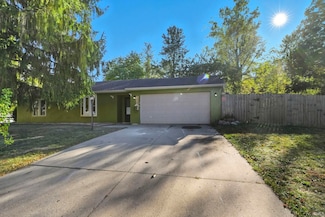 5932 Horseshoe Bend, Fort Wayne, IN 46825