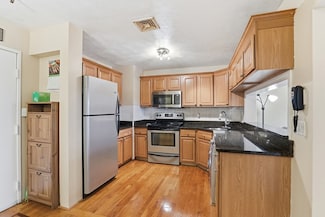 77 Bennington St Unit 406, Revere, MA 02151