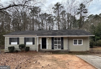 1471 Cedar Creek Ln, Riverdale, GA 30296