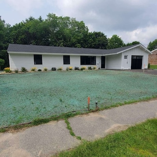 17 Richard Rd, Hudson, MA 01749