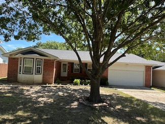 1905 N Dale Ave, Stephenville, TX 76401