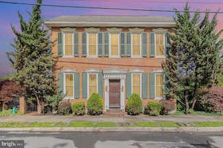 473 S 2nd St, Chambersburg, PA 17201