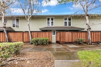 5624 Chestnut Common, Fremont, CA 94538