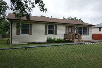 539 Osage St, Joliet, IL 60432