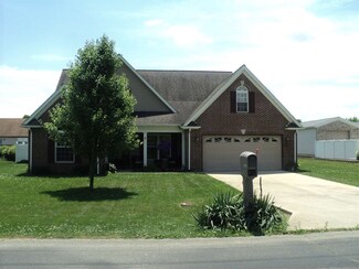 4316 Farmington Rd, Gas City, IN 46933