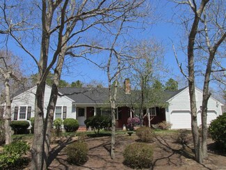 23 Calvin Dr, Dennis, MA 02638