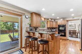 993 E Nichols Ave, Centennial, CO 80122