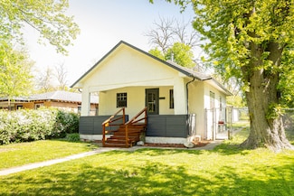 684 S Gordon Ave, Kankakee, IL 60901