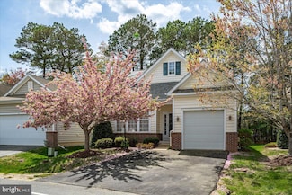 8 Chatham Ct, Berlin, MD 21811