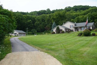 48314 Buck Ln, Wauzeka, WI 53826