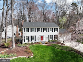 12033 Lake Newport Rd, Reston, VA 20194