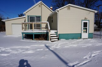 947 3rd Ave W, New England, ND 58647